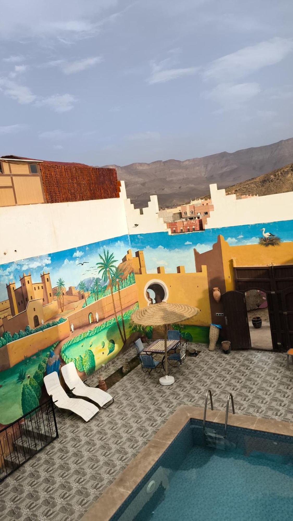 ホテル Dar Ilyana Ait Tiourhza エクステリア 写真