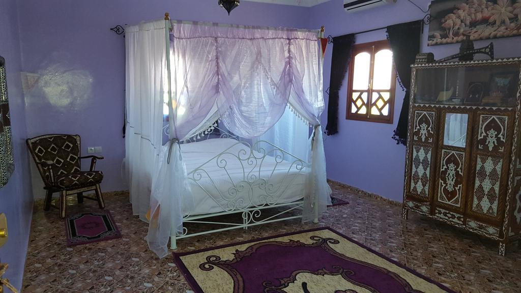 ホテル Dar Ilyana Ait Tiourhza エクステリア 写真